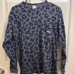 PINK Victoria's Secret Charcoal Leopard Long Sleeve Tee